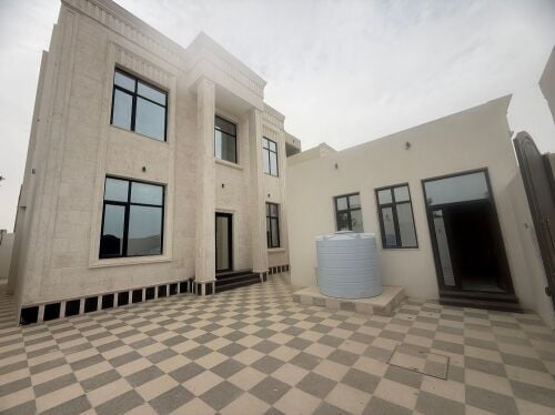 للبيع فيلا م المالك ف ام صلال علي