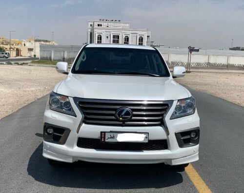 Lexus 2014 lx570  239000km