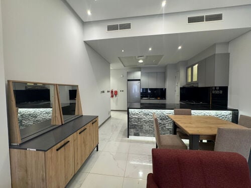 للايجار شقة بلوسيل راقية مفروشة 