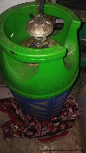 Gas cylinder with Stove