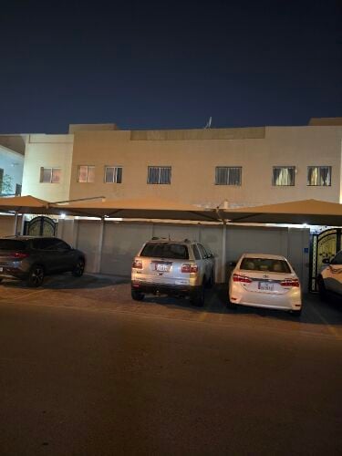 ايجار شقه الريان مصانه مكيفه