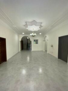 للإيجار استوديو في منطقة الدفنه