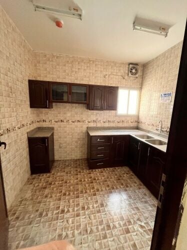 للايحار مكتب ام صلال محمد