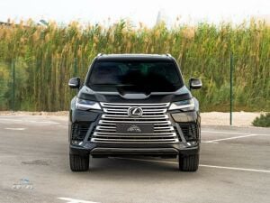 Lexus LX 600