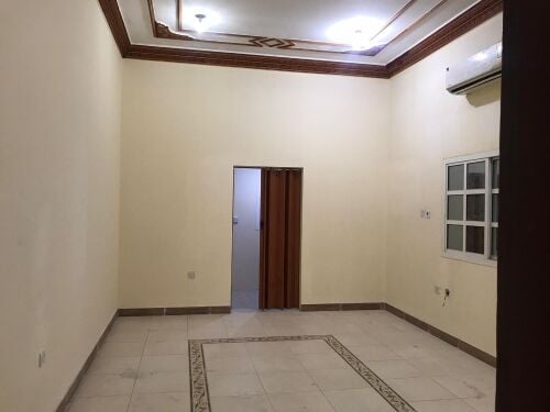 غرفتين ب 3200 بالعزيزية