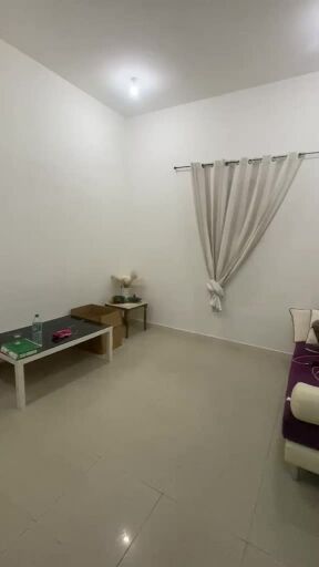 غرفة وصالة نظيفه جدا 2800 الخيسة