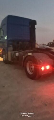 للبيع راس تريله اكترس