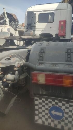 سكانيا شاحنة للبيع