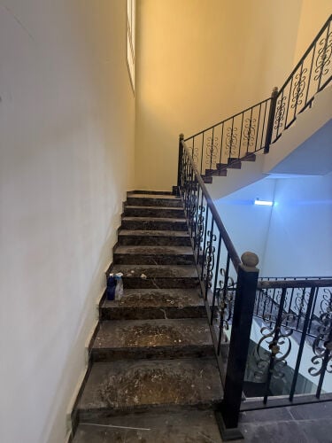 للإيجار فيلا جديدة بالوكرة