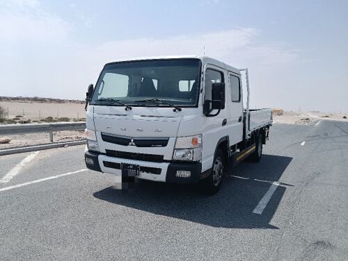 Mitsubishi canter double cabin 2022
