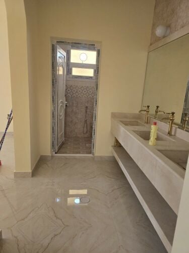 للبيع فيلا معيذر الجنوبي جديده