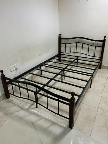 Single Bed Frame Metal & Wood