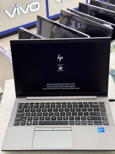 HP ZBook 14 Workstation G8