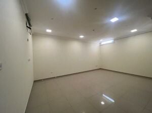 للايجارمخزن مكيف فى منطقه الثمامه