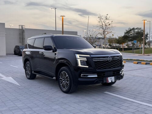 للبيع نيسان تيتانيوم 2025