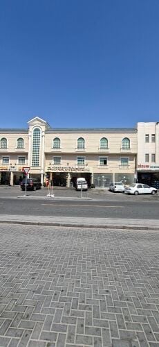 للإيجار محل تجاري في معيذر