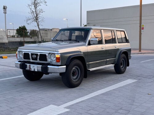 للبيع نيسان باترول 1993