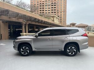 Mitsubishi Montero Sport High Line