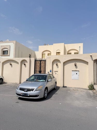 للبيع فيلا ف روضه المطار مؤجره