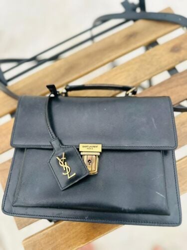 ladies hand bag