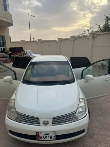 Tiida model 2008 in excellent condition, 400,000 km, registration valid until the end of June
