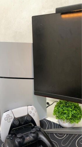 سوني 5 ديجتال استخدام 6 شهور معا يدين 