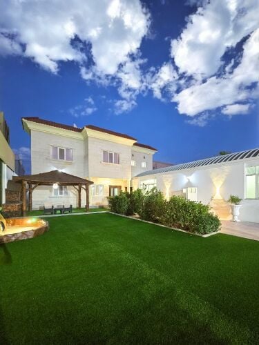 للبيع فيلا في ام عبيرية نظيفه جدآ