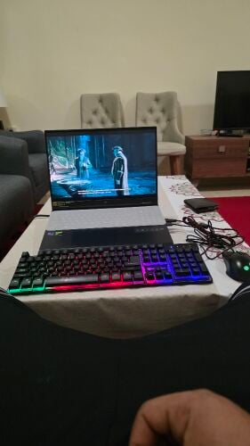 Acer Pradiato Hilious Neo 16