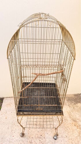 للبيع قفص حق طيور صغيره وكبيره 
