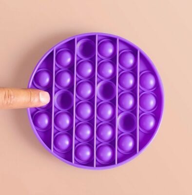 ألعاب ضغط الأطفال الشهيرة