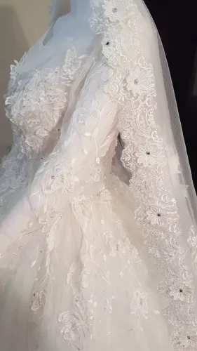 Brand new wedding gown for sale