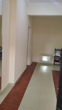 شقة للايجار بمدخل خاص بالثمامه