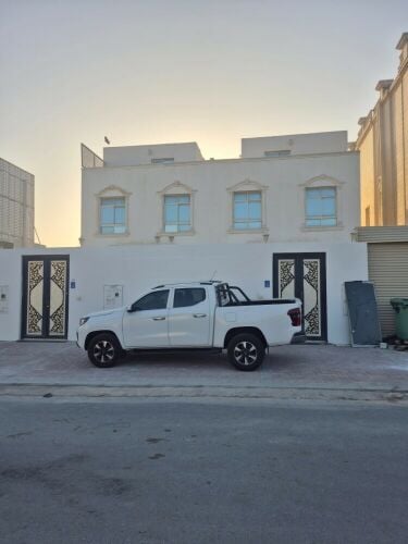 فيلتين متصلاقات بسميسمة 7 غرف