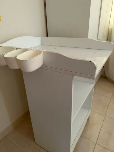 طاولة تغيير للاطفال