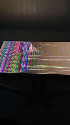 شاشه قيمنق 190هيرتز مكسوره