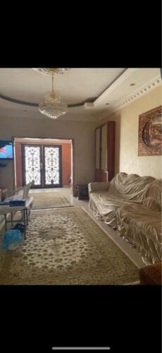 للبيع بيت شعبي قديم في الخريطيات