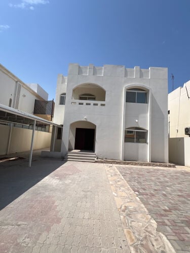 للايجار فيلابمعمورة