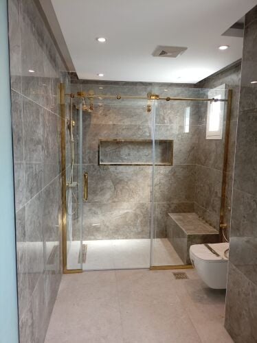 صيانة الحمامات والمطابخ، بما في ذ