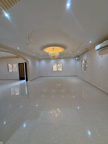 للايجار فيلا أبو هامور مجلس خارجي