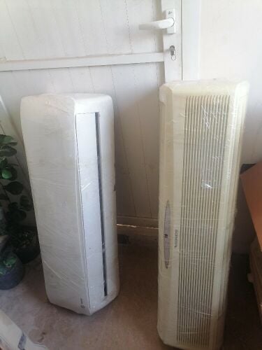 air conditioner +bedroom