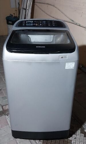 WASHING MACHINE FOR SALE.