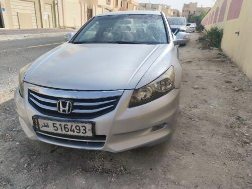 Accord2012 for sale 1 year istimara