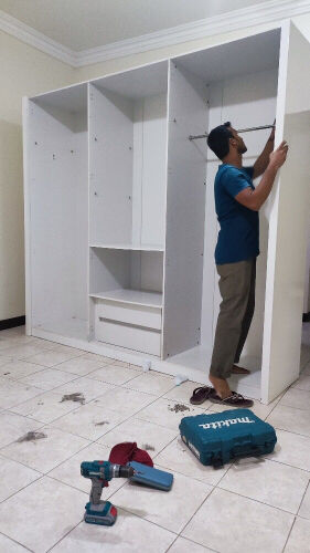 carpenter and movers 