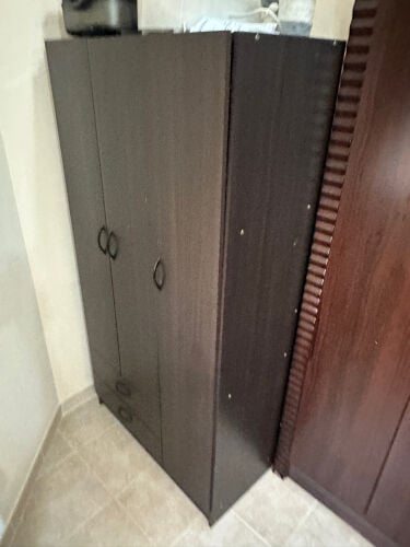 wardrobe 3 doors 2 drawers 