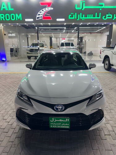 كامري هايبرد 2022