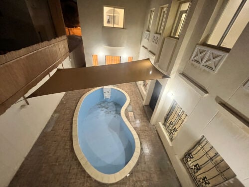 للايجار فيلا بالثمامة مع مسبح 