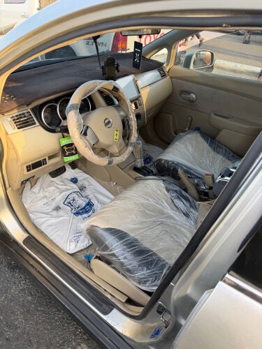 Nissan tida ٢٠٠٧