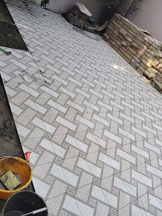 أعمال البلاط