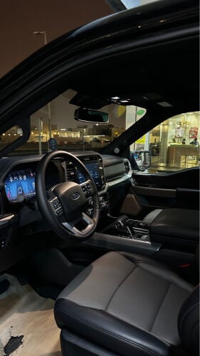 FORD F150 LARIAT