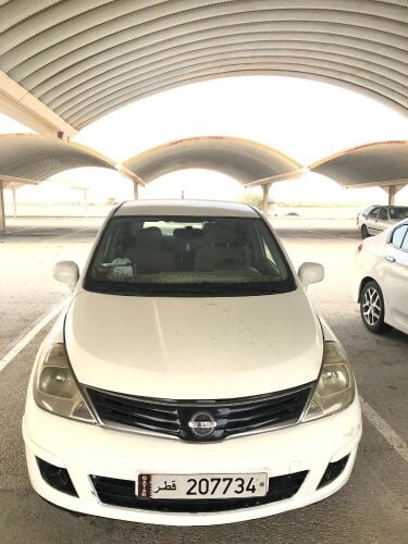 Nissan Tida Hatchback 2011